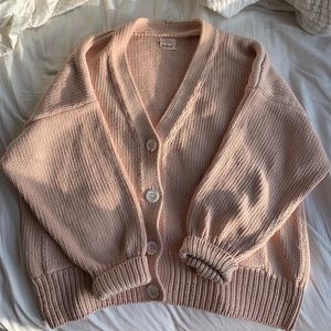 babaa cardigan no. 16 in strawberry shake
